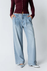 Stella Pleated Baggy Jeans