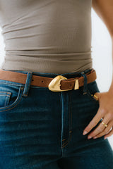 Jessi Suede Belt in Brown