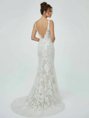 Floral Lace Appliques V Neck Sleeveless Mermaid Boho Wedding Dresses