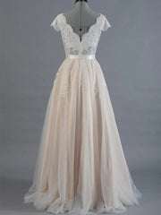 Cap Sleeve V Neck Lace Tulle Wedding Dress With Zipper Back