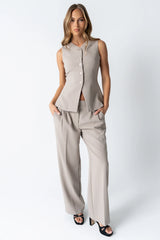 Carrie Pleated Trousers in Long Taupe