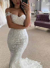 Mermaid Off The Shoulder Sleeveless Lace Wedding Dresses