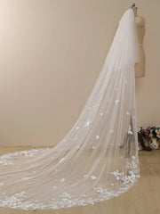 Delicate Flower Lace Cathedral Veil Bridal Veil Wedding Veil