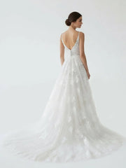 Boho White A Line Lace Appliques Wedding Dress