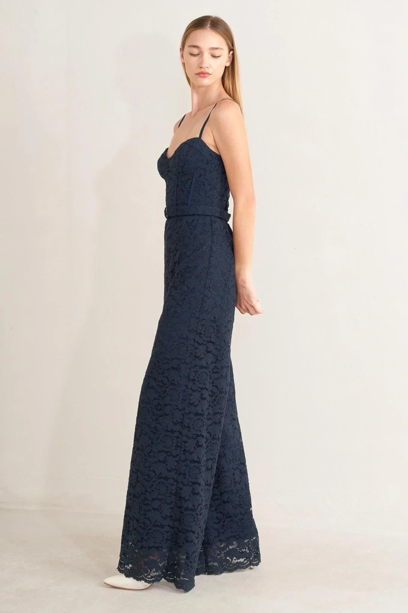 EVENING MUSE NAVY LACE JUMPSUIT