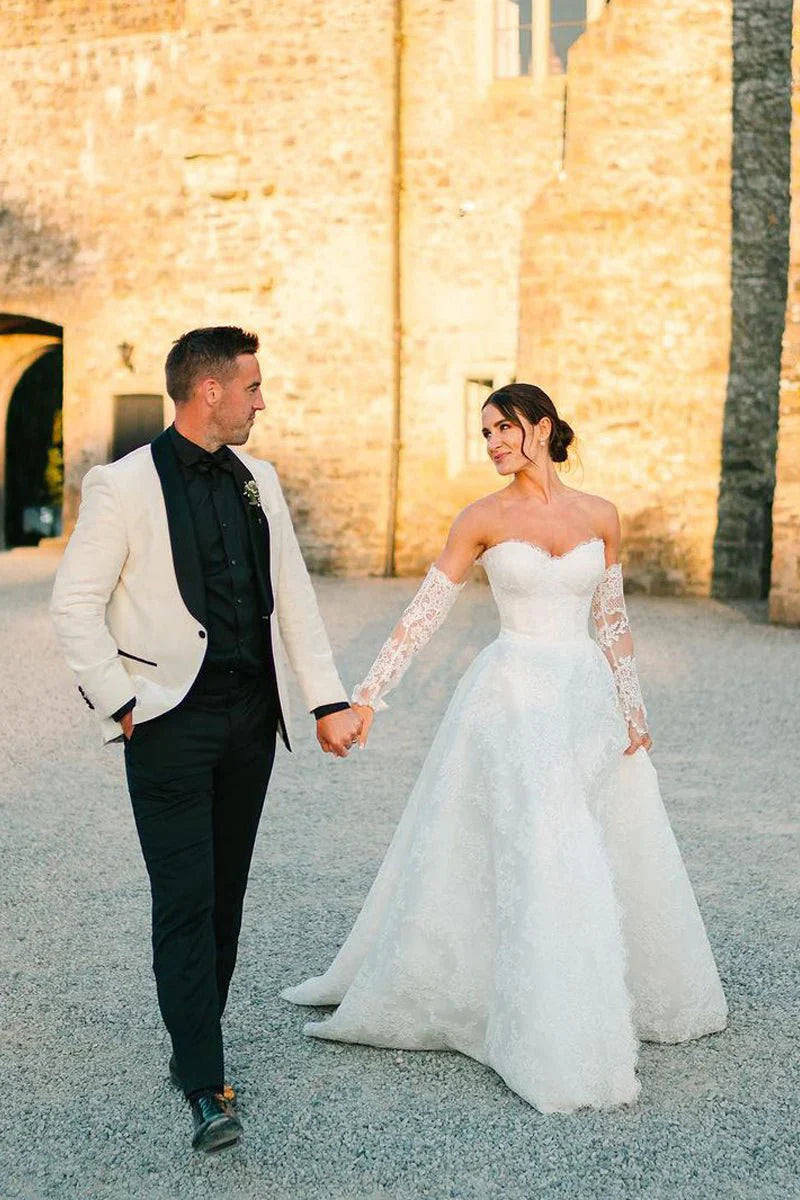 Vintage A Line Sweetheart White Lace Wedding Dresses with Slit