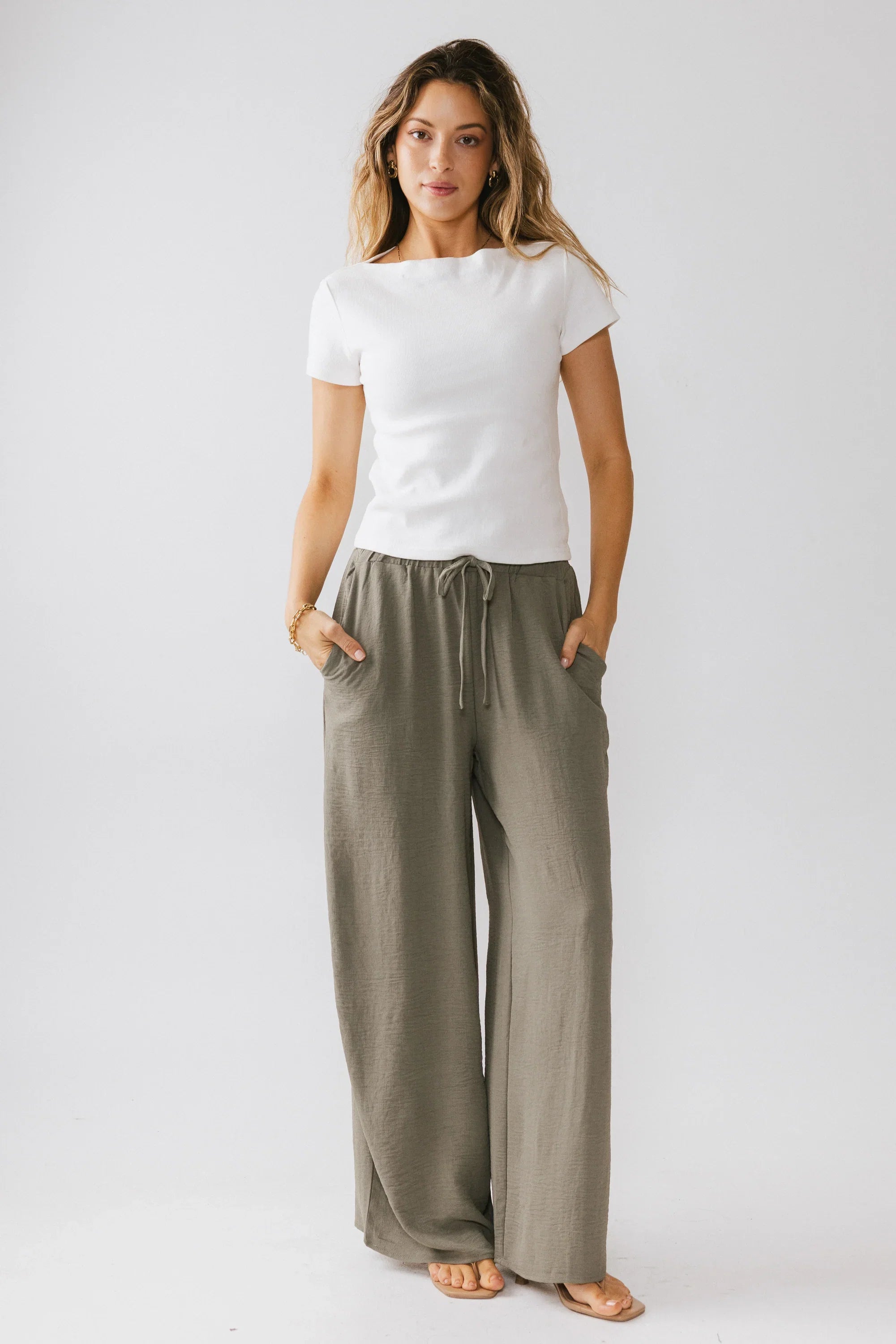 Salma Wide Leg Pants in Olive