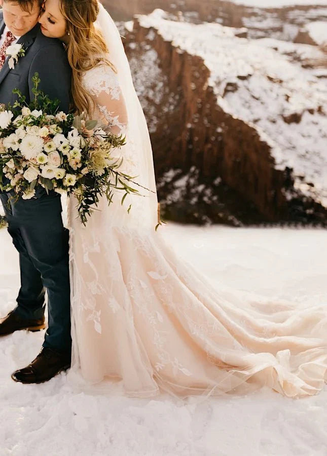 Gorgeous Boho Lace Long Sleeves Mermaid Appliques Wedding Dress