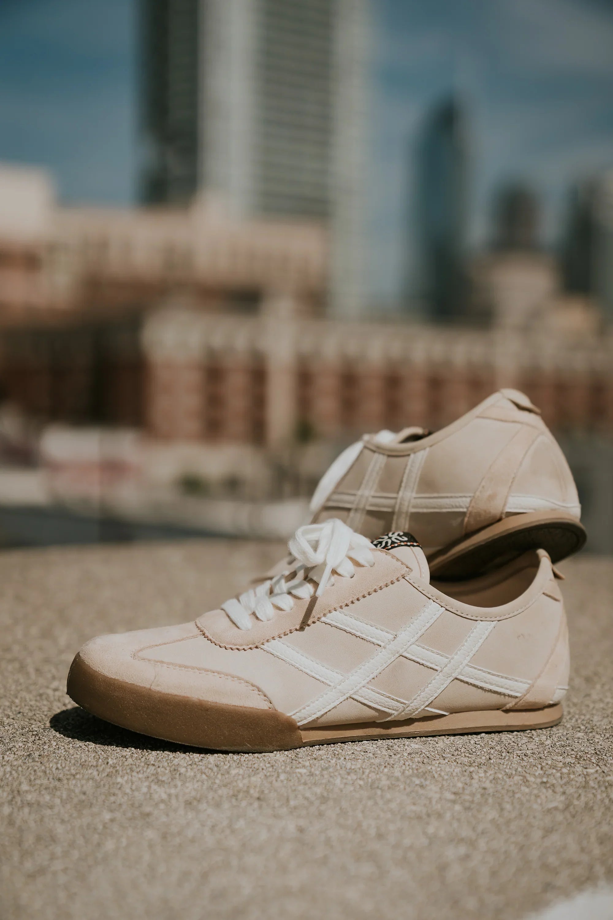 Polly Sneakers in Natural