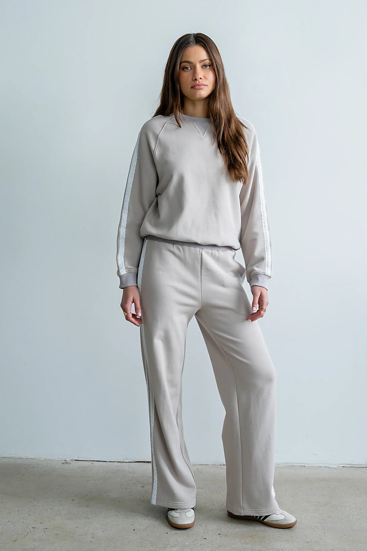 Mickey Sweatshirt in Taupe