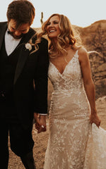 Sexy Mermaid V neck Lace Sleeveless Wedding Dress with Sweep Train Simple Elegant Ethereal Country Garden