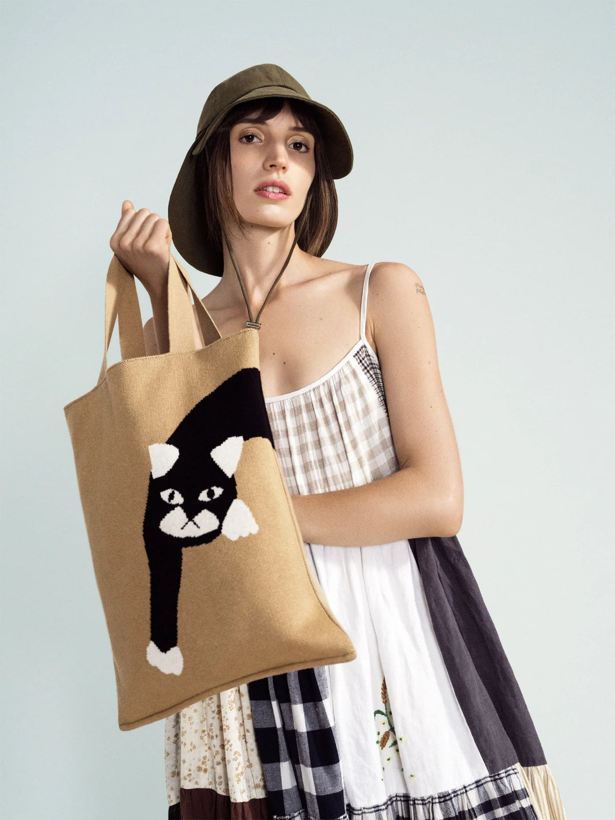 Pounce Tote Bag