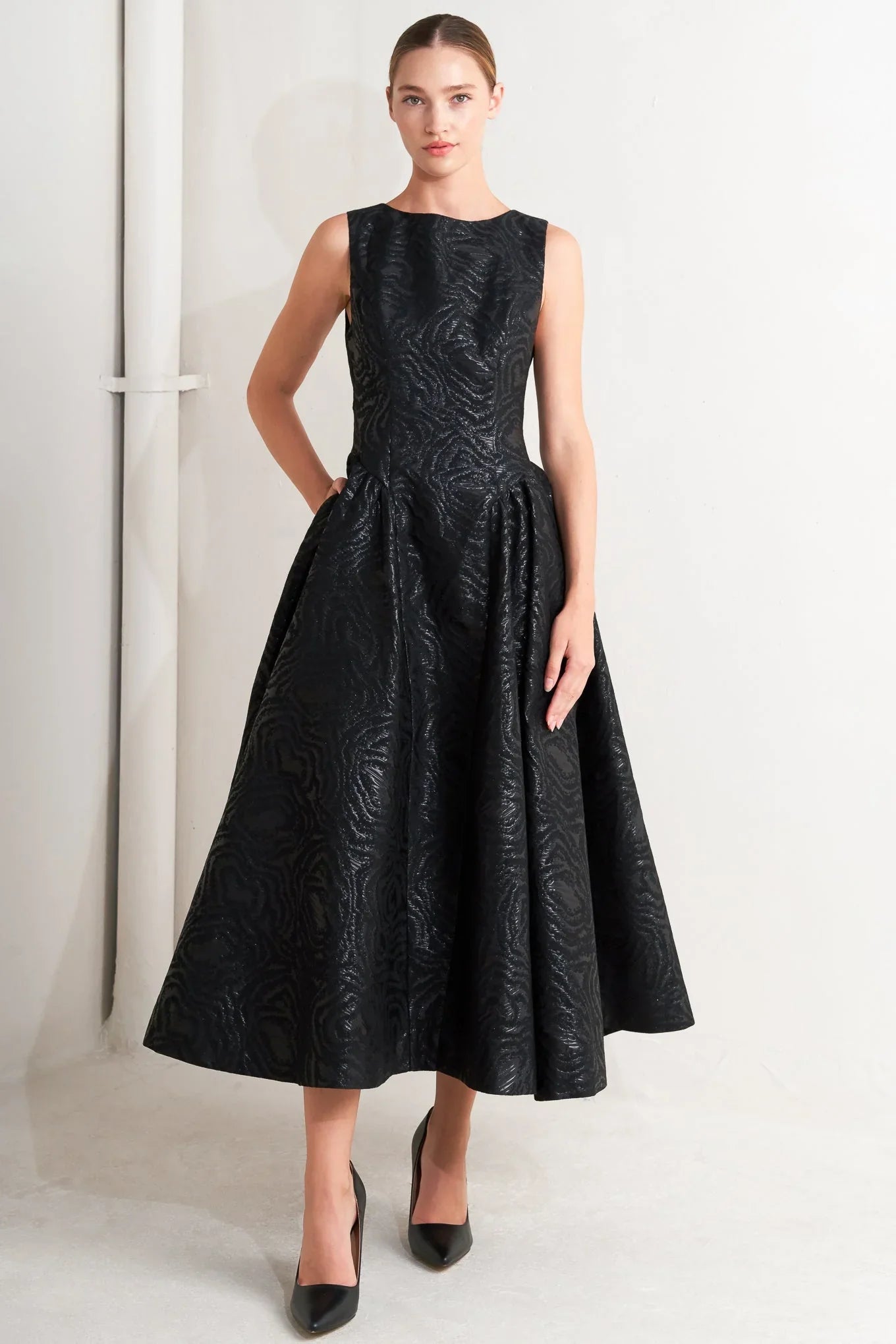 TEXTURED BLACK MIDI DRESS WITH OPEN BACK FINAL SALE
