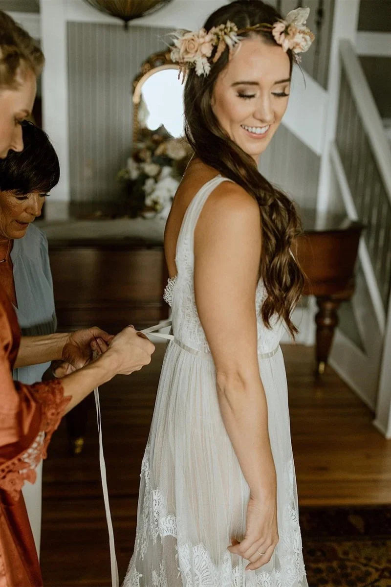 Boho V Neck Lace Tulle Wedding Dress