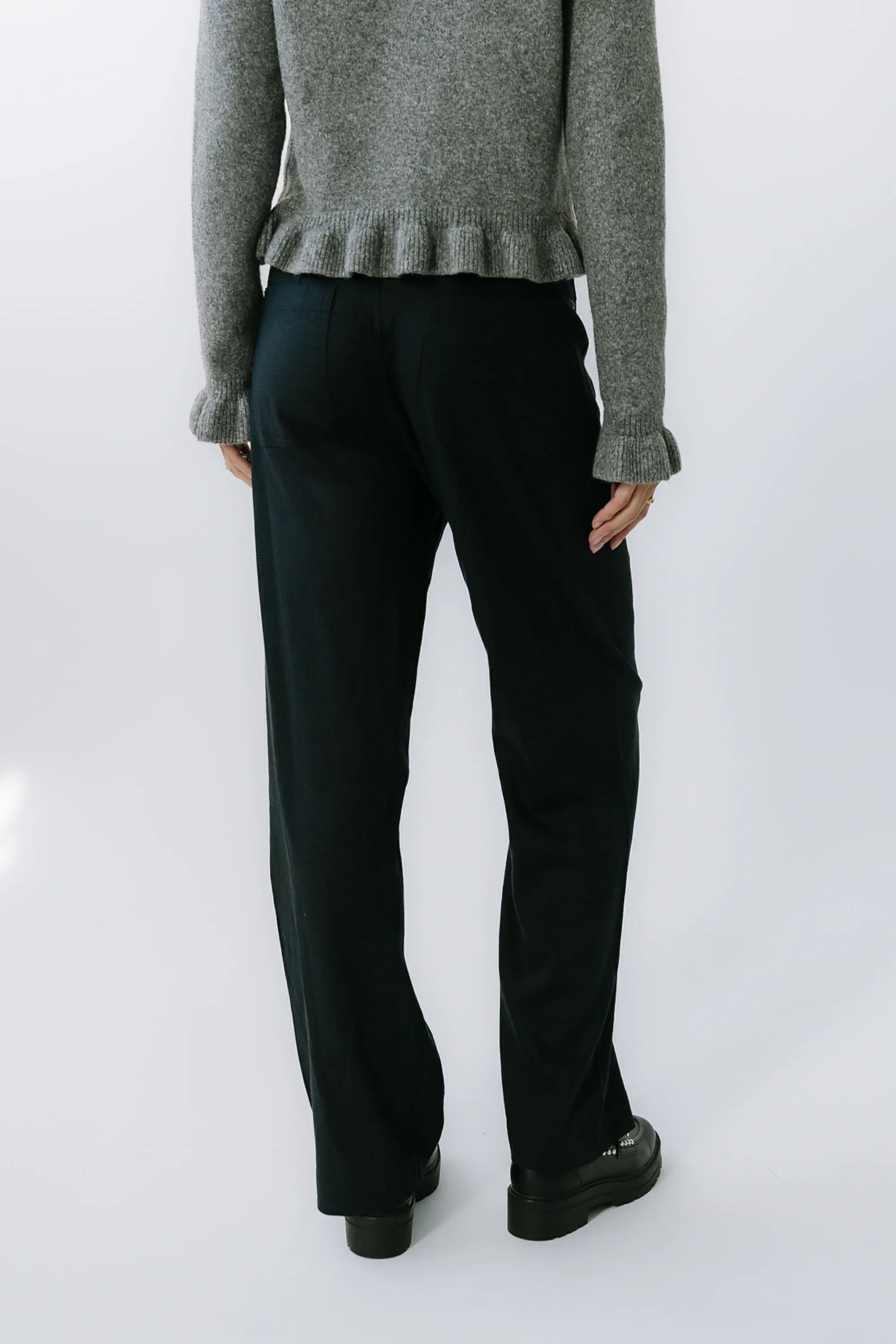 Lander Wide Leg Pants in Navy