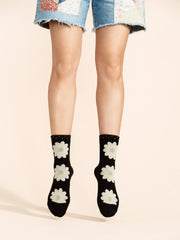 Blooming Daisy Short Crew