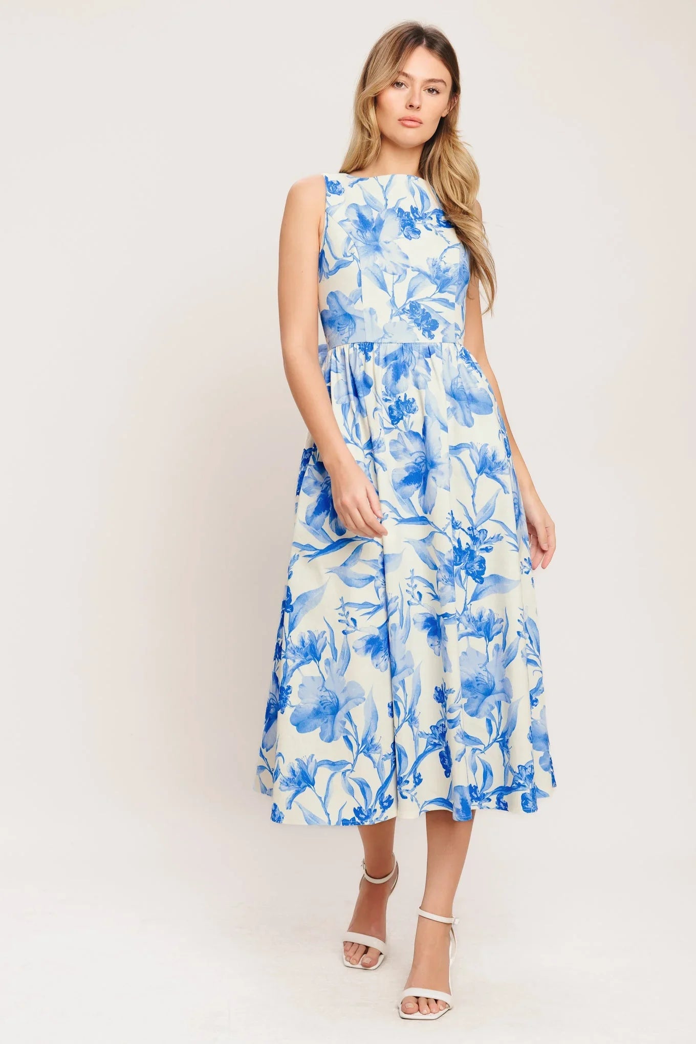 PORCELAIN BLUE FLORAL MIDI DRESS