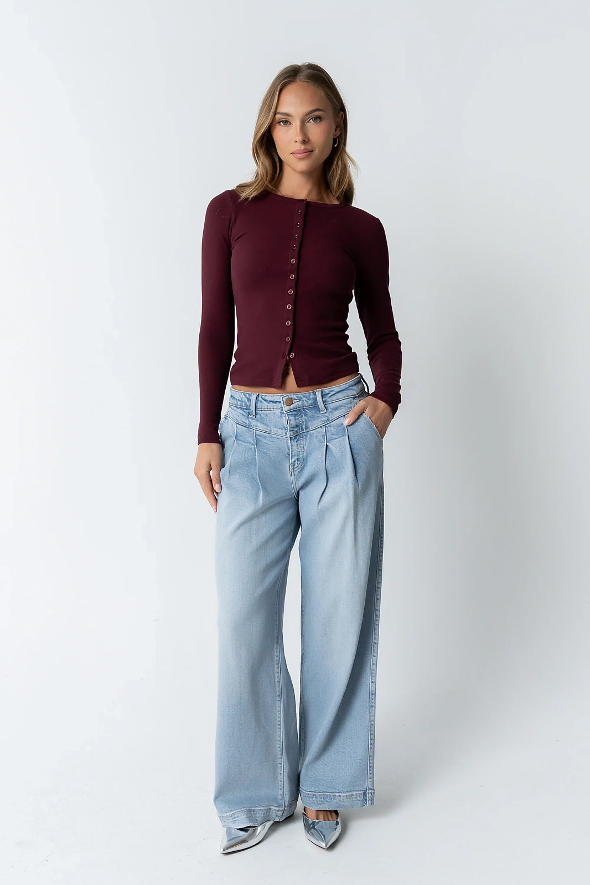 Stella Pleated Baggy Jeans