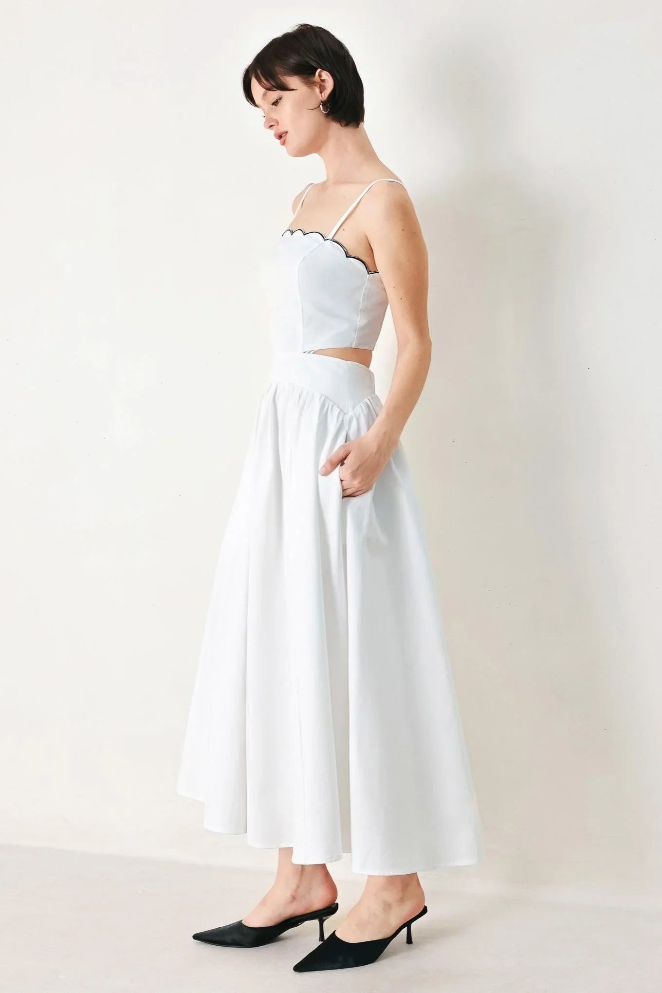 PURE ELEGANCE WHITE MIDI DRESS