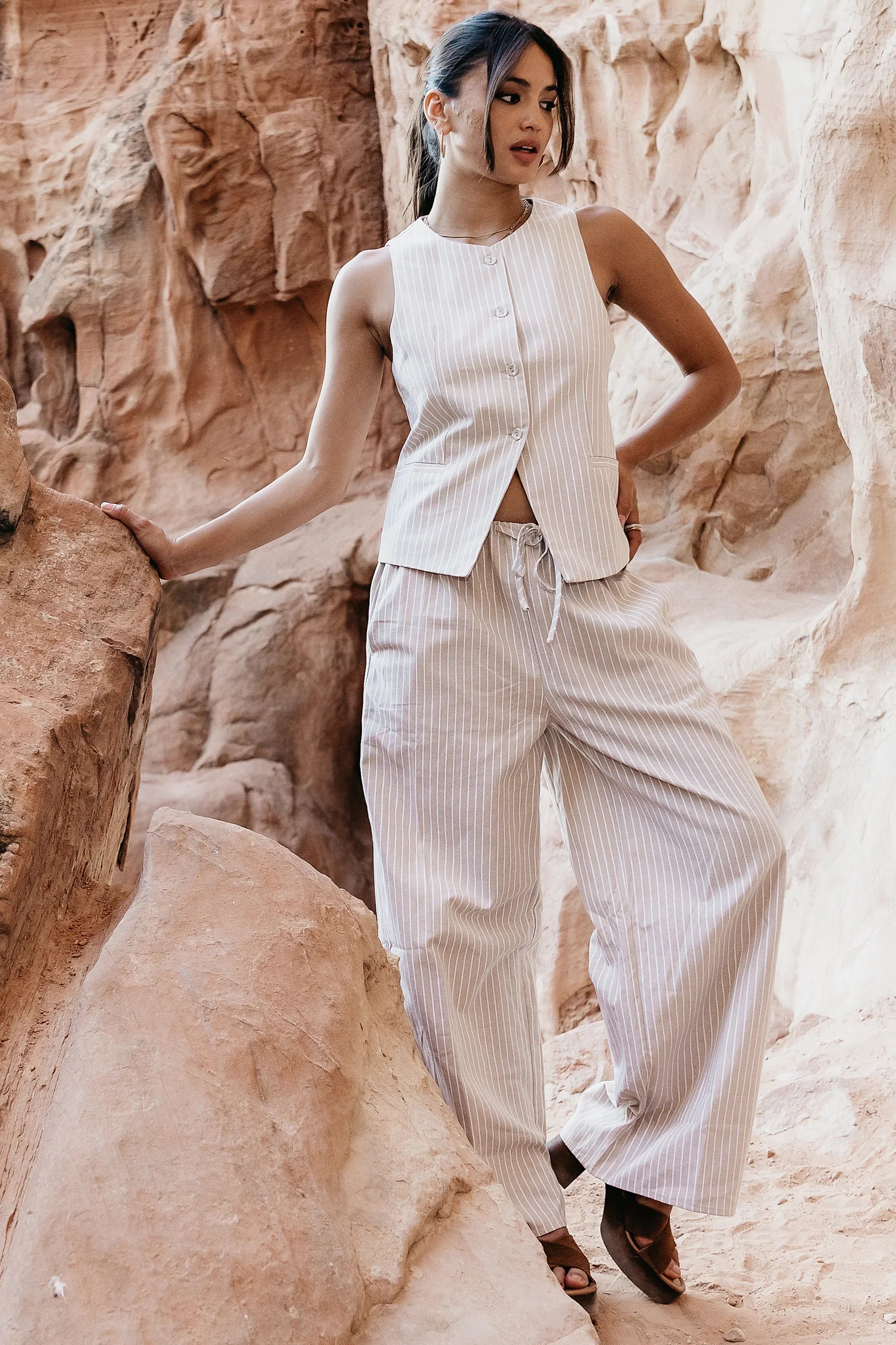 Rosa Wide Leg Pants in Taupe