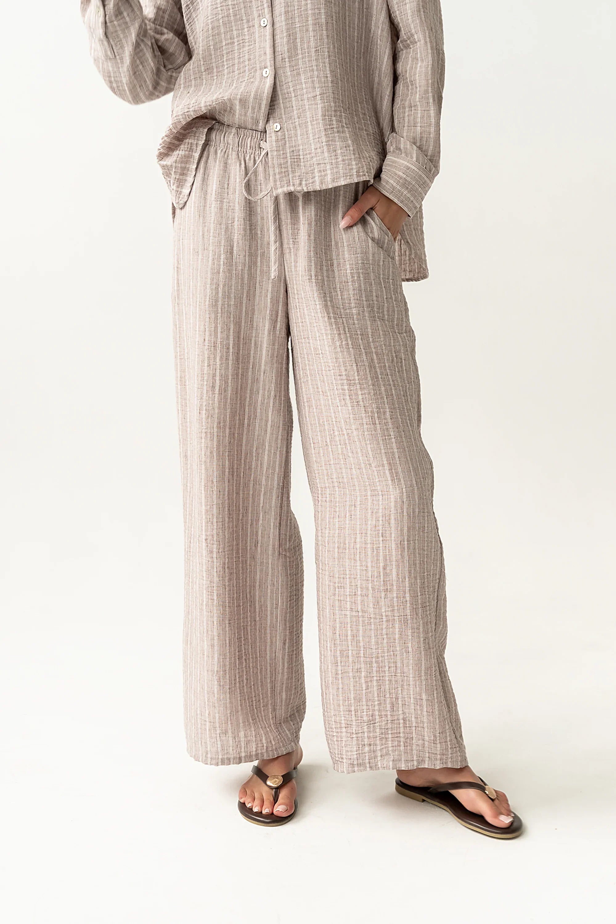 Conner Wide Leg Pants in Mocha