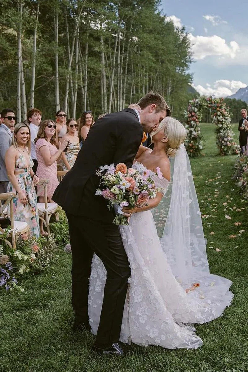 Attractive A Line Off the Shoulder Tulle Wedding Dresses