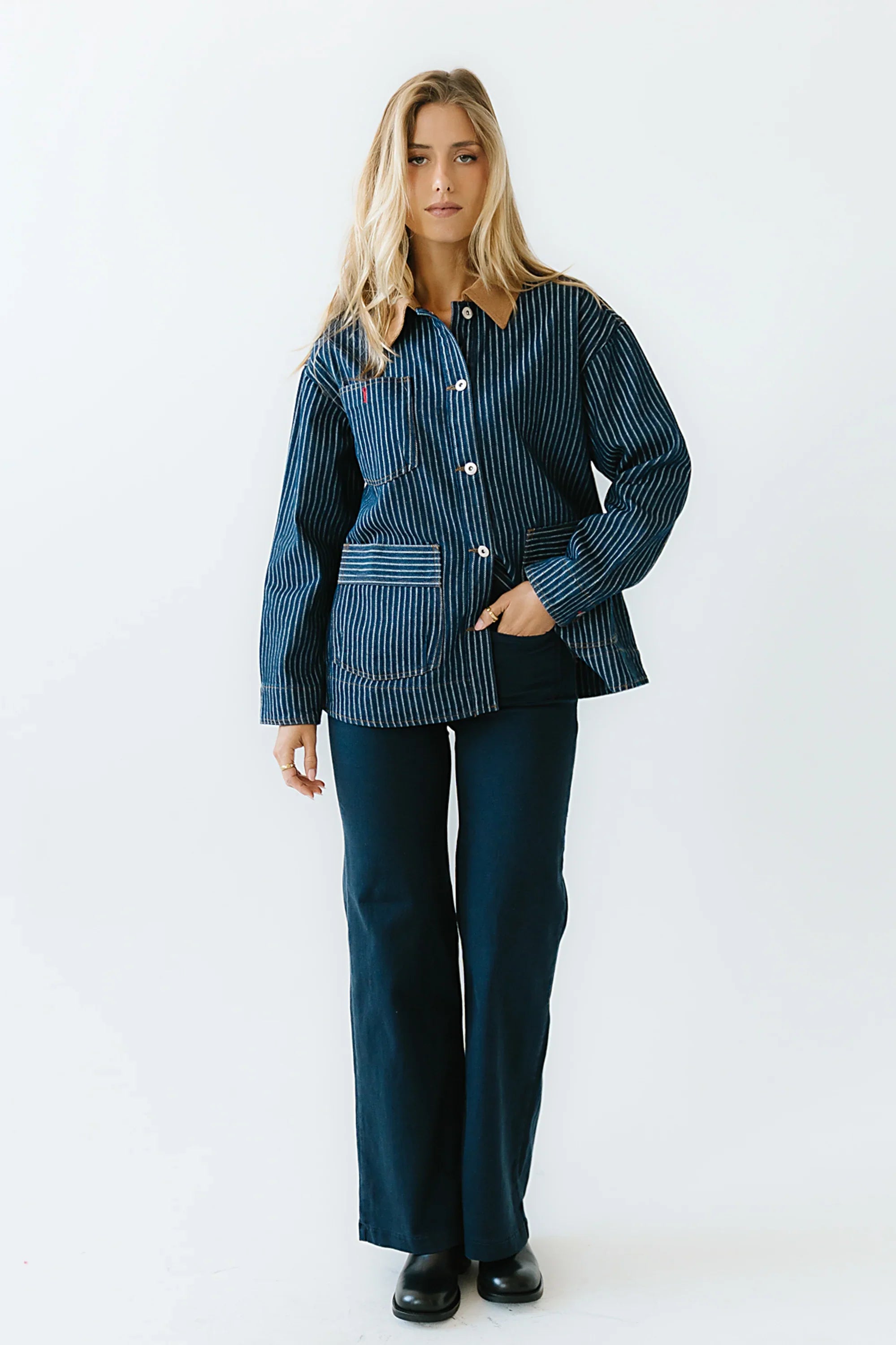 Natasha Wide Leg Jeans in Navy
