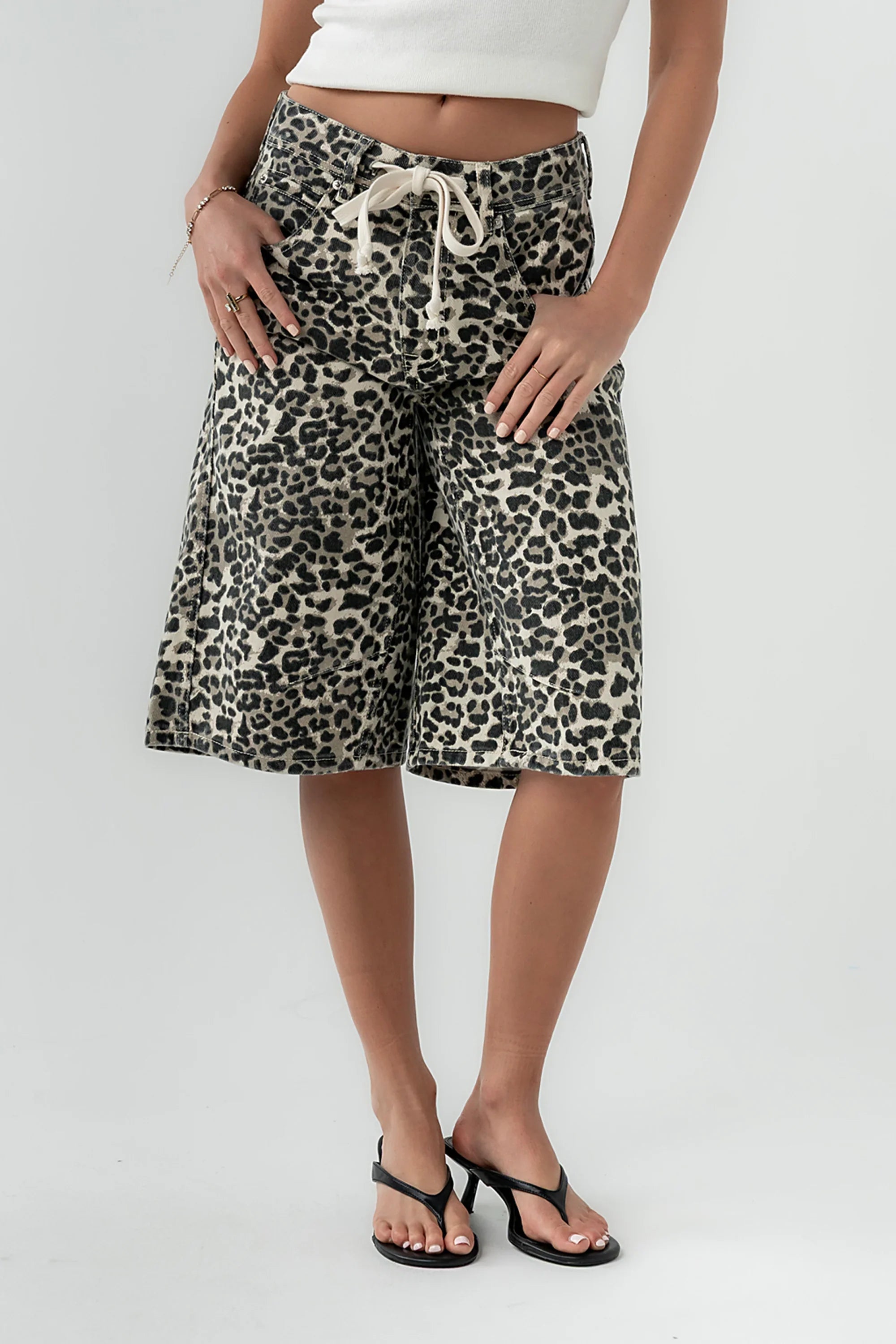 Briggs Leopard Barrel Jorts
