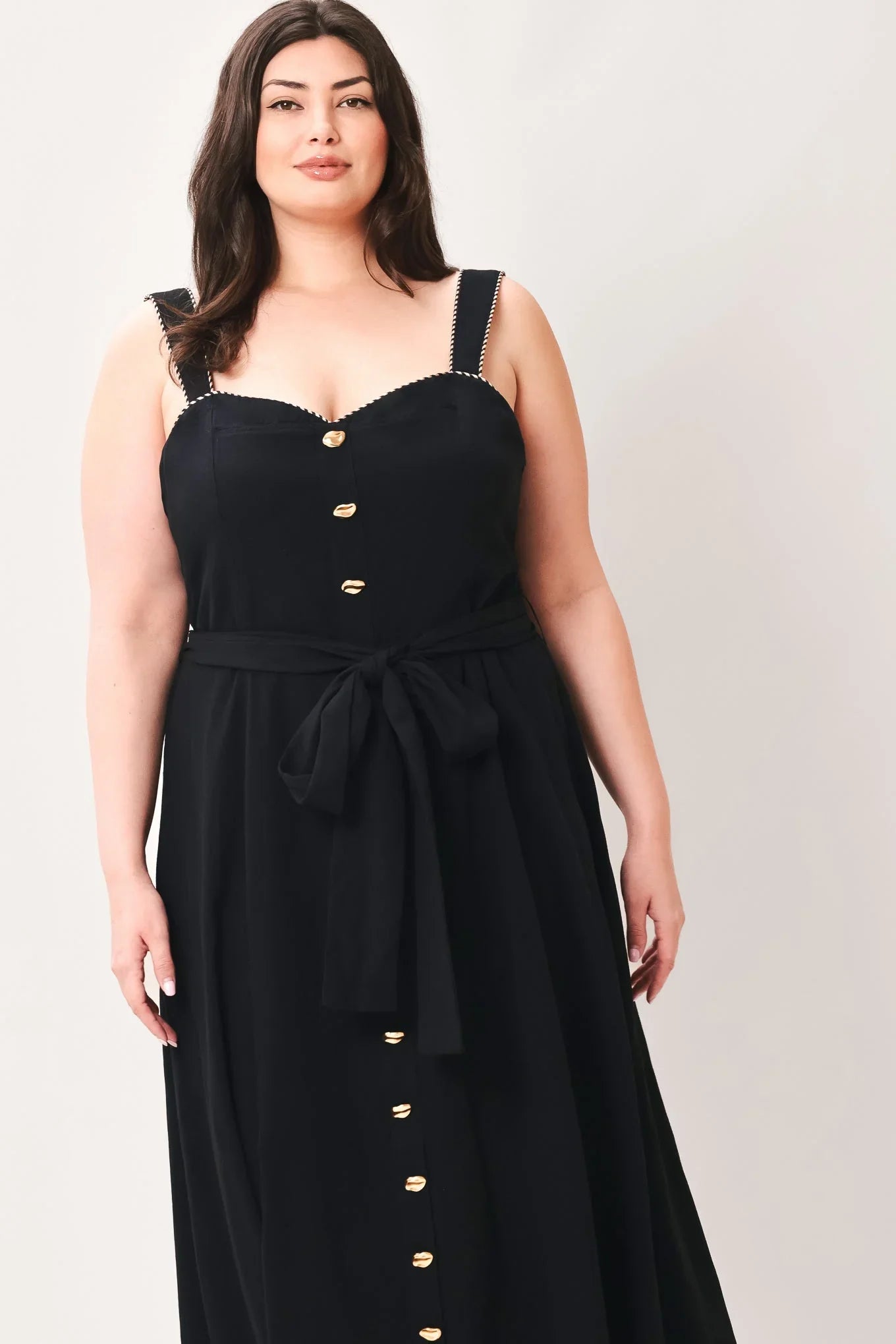 LOVELY NOIR BLACK MIDI DRESS