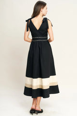 FOREST CHARM BLACK CREAM MIDI DRESS