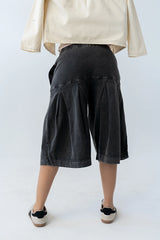 Micha Pleated Shorts in Black