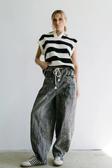 Kamryn Tapered Baggy Jeans in Grey