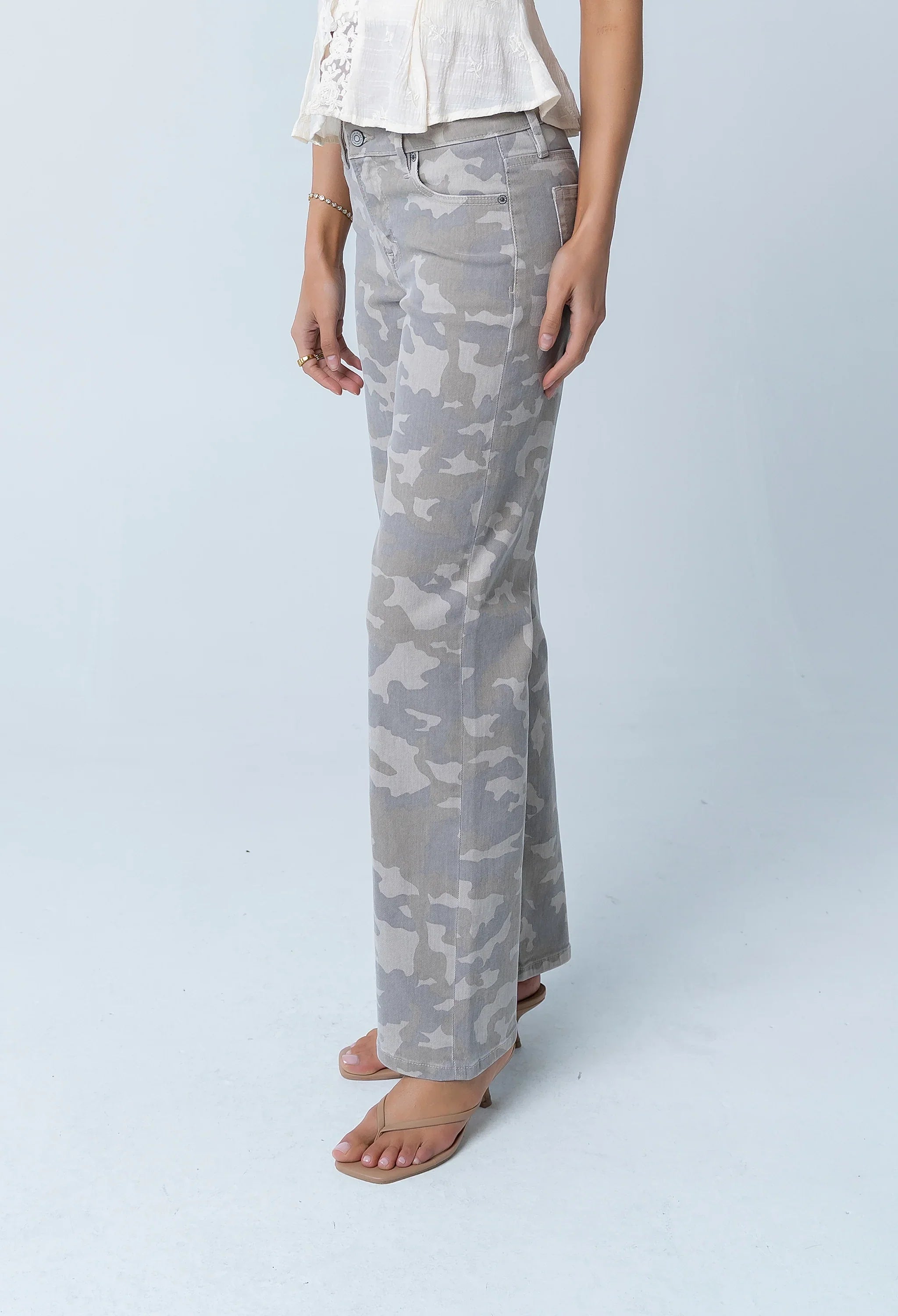 Valerie Straight Leg Jeans