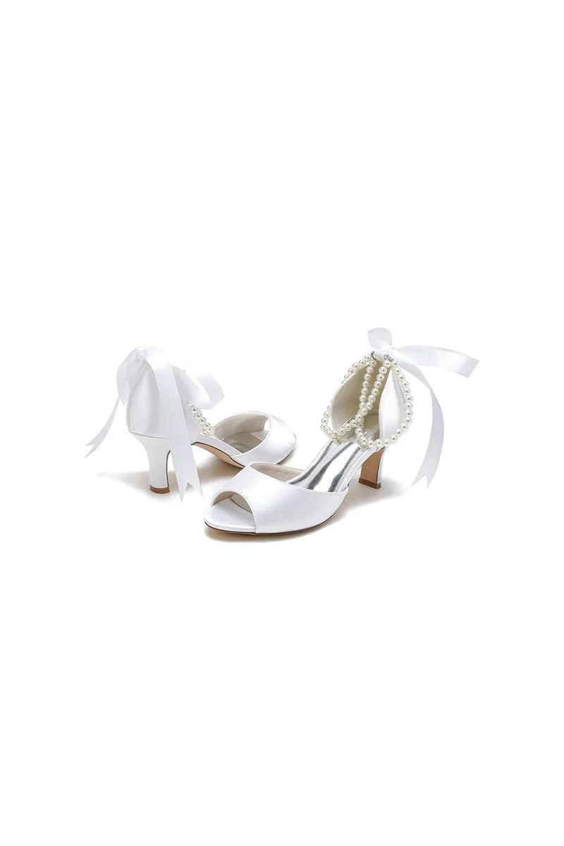 Chic White Satin Heels Featuring a Pearl Embellished Bow