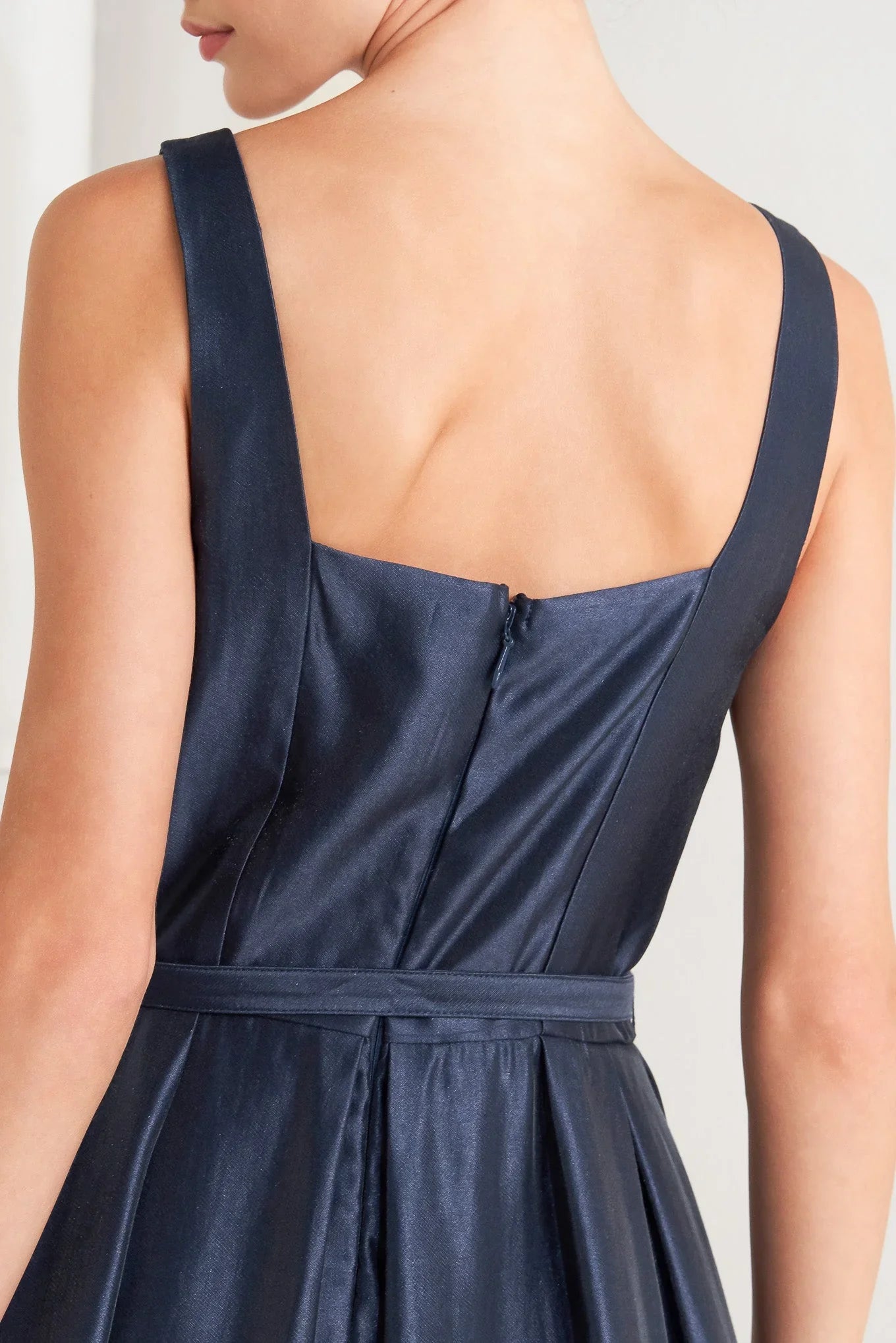 FEMME SILHOUETTE NAVY MIDI DRESS FINAL SALE
