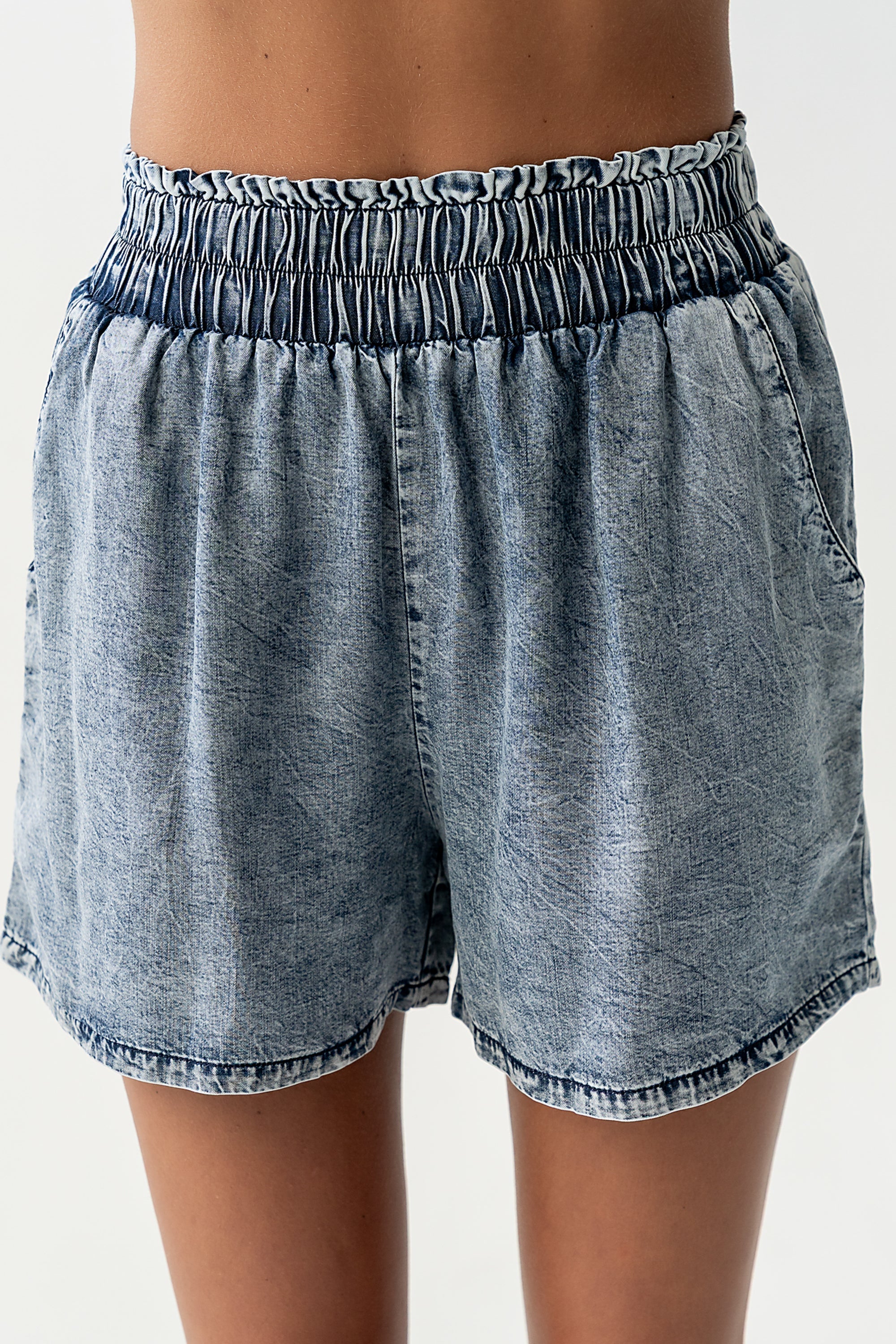 Wren Elastic Waistband Shorts