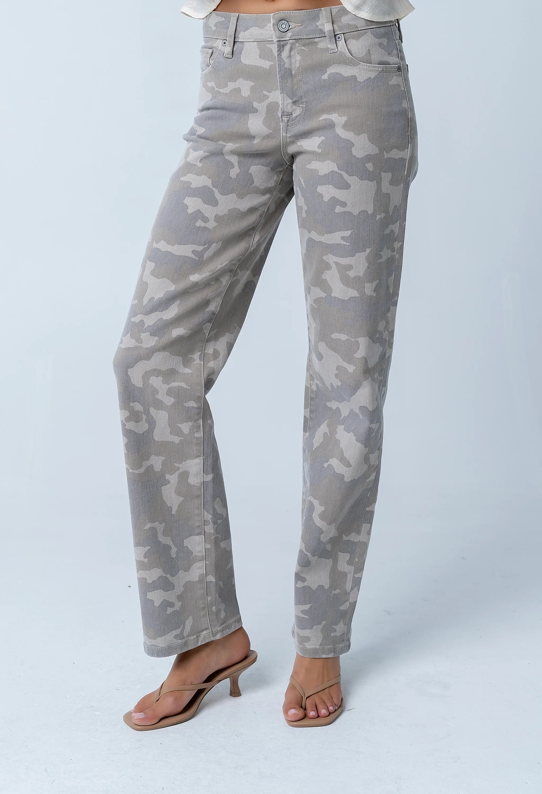 Valerie Straight Leg Jeans