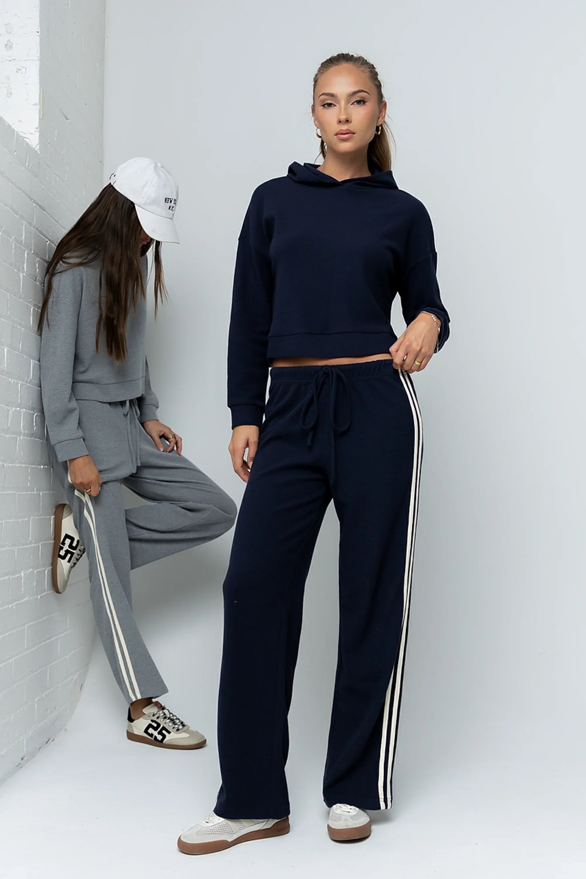 Kourtney Waffle Knit Hoodie in Navy