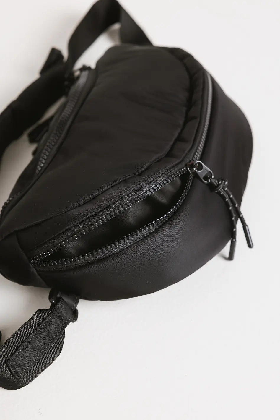 Zadie Crossbody in Black