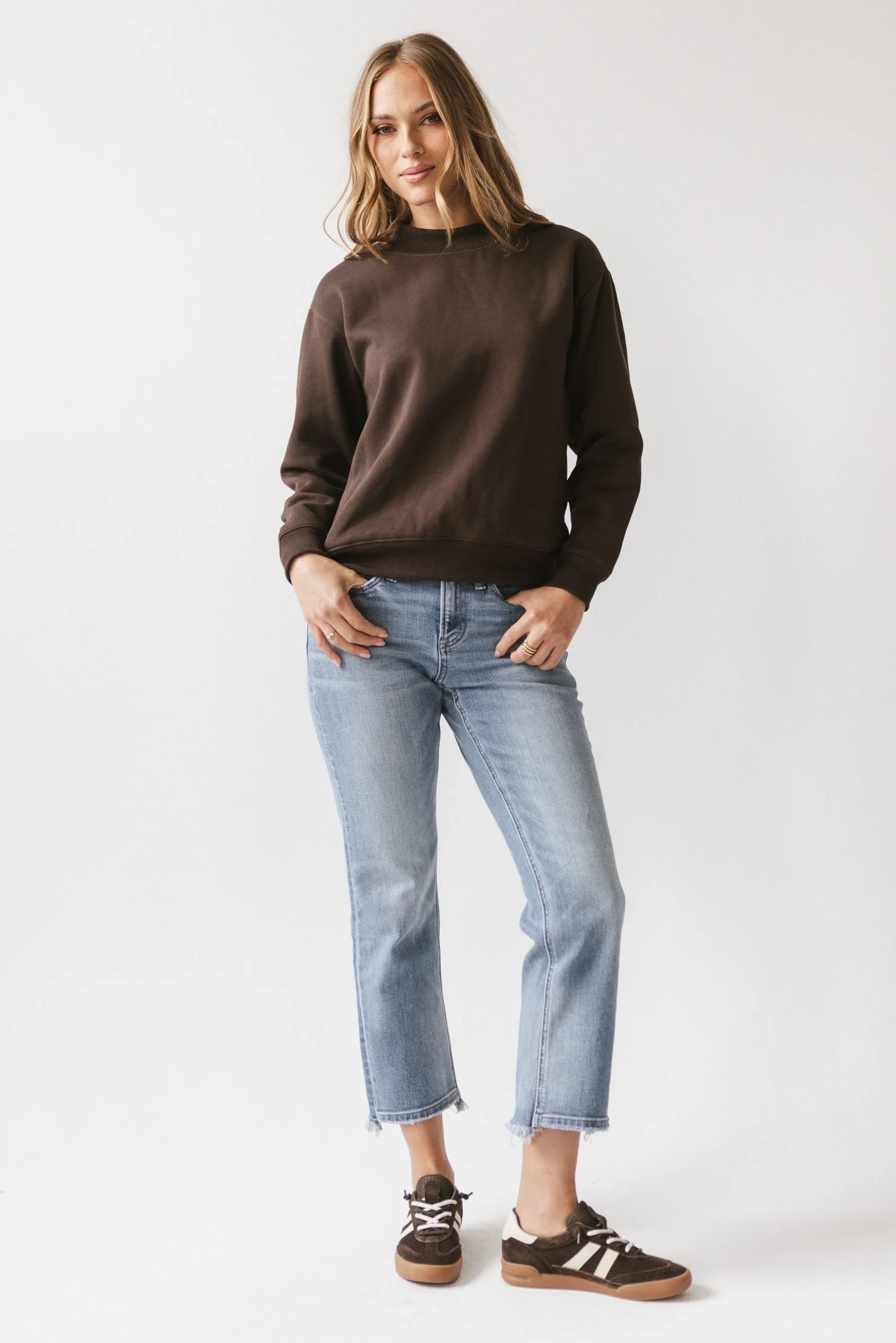 Markel Cropped Straight Leg Jeans