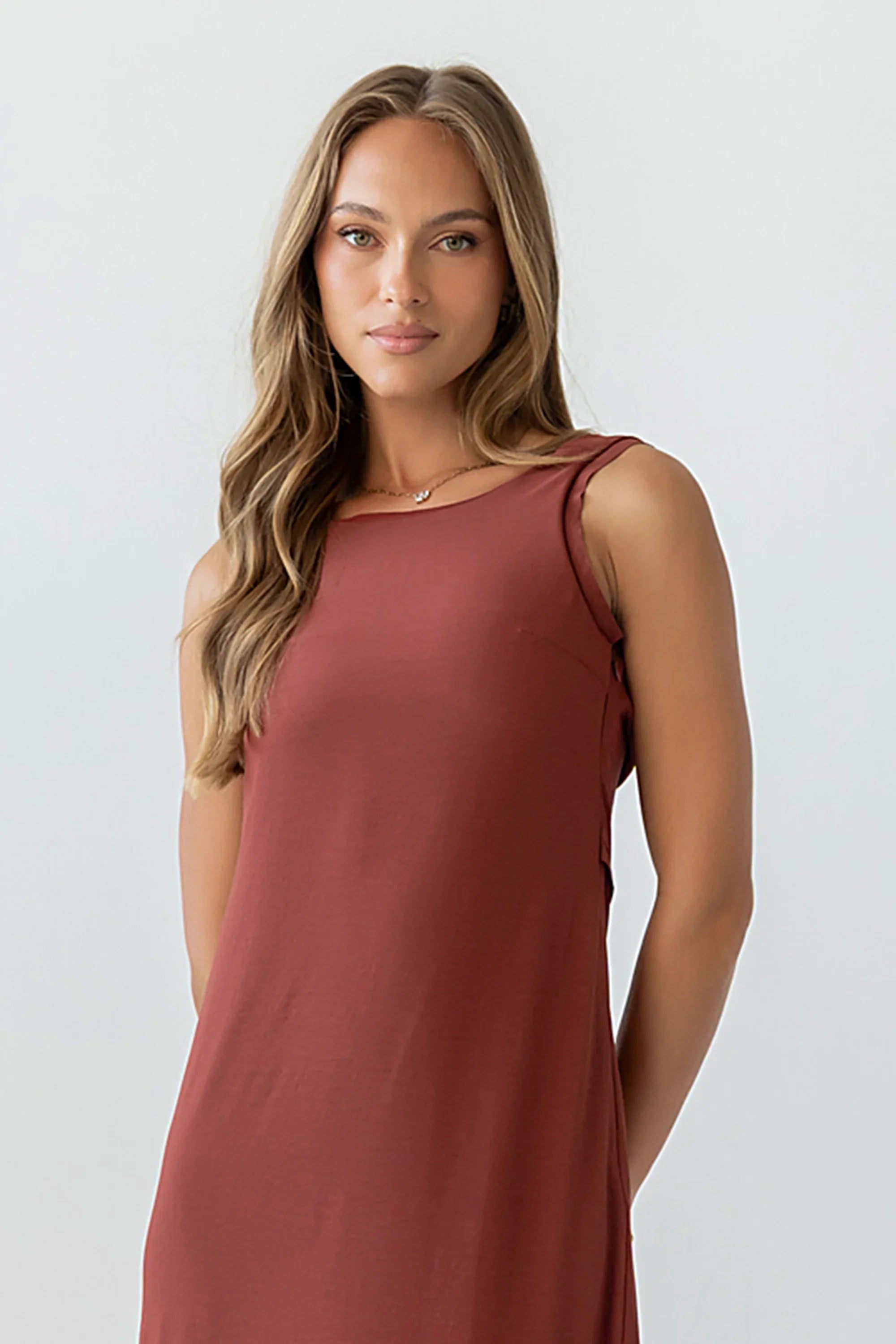 Marlon Maxi Dress in Red Brown