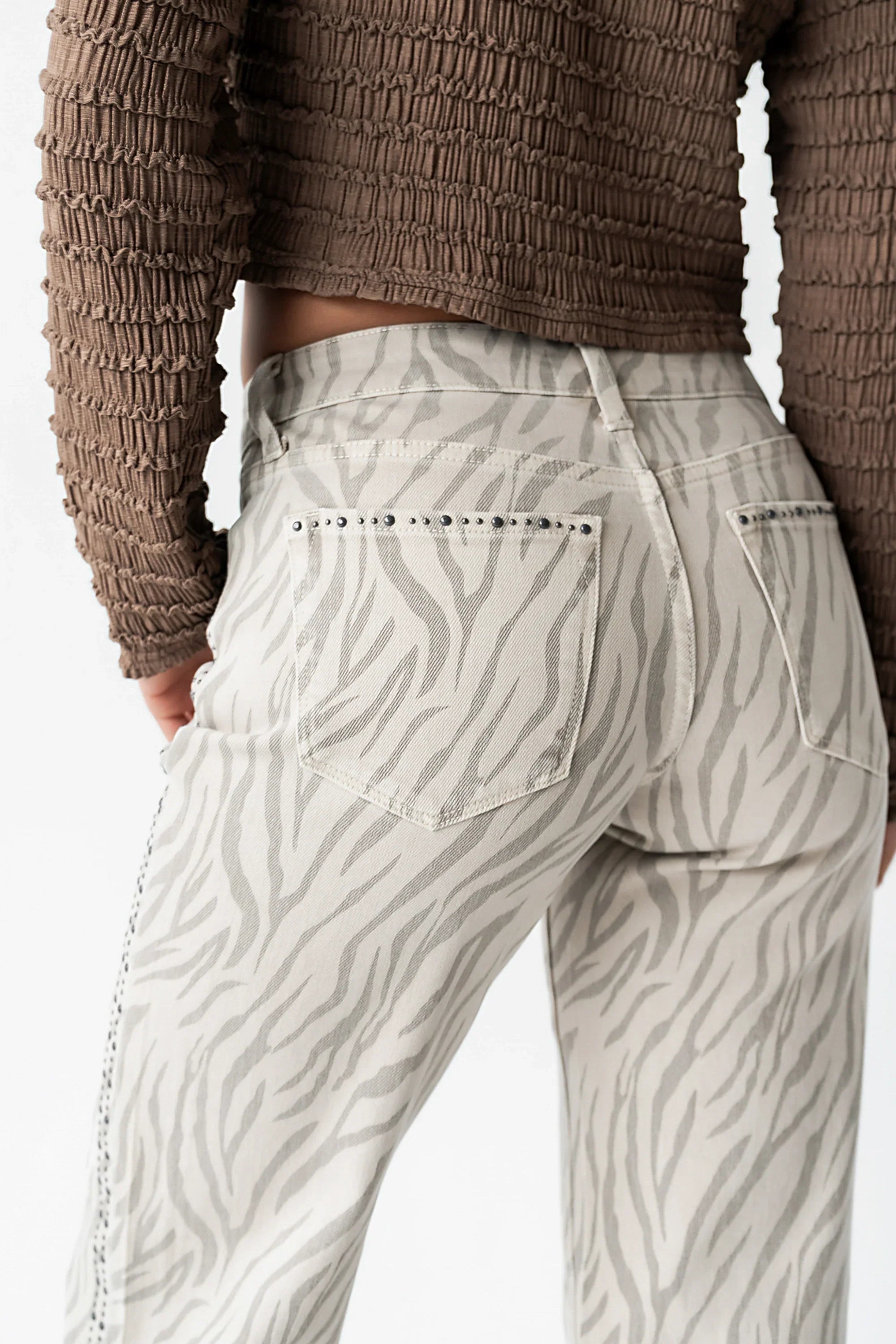 Rony Straight Leg Jeans