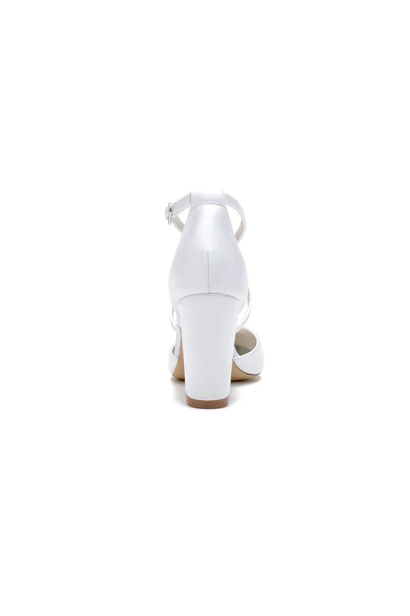 Pointed Toe White Chunky Heels with Flower