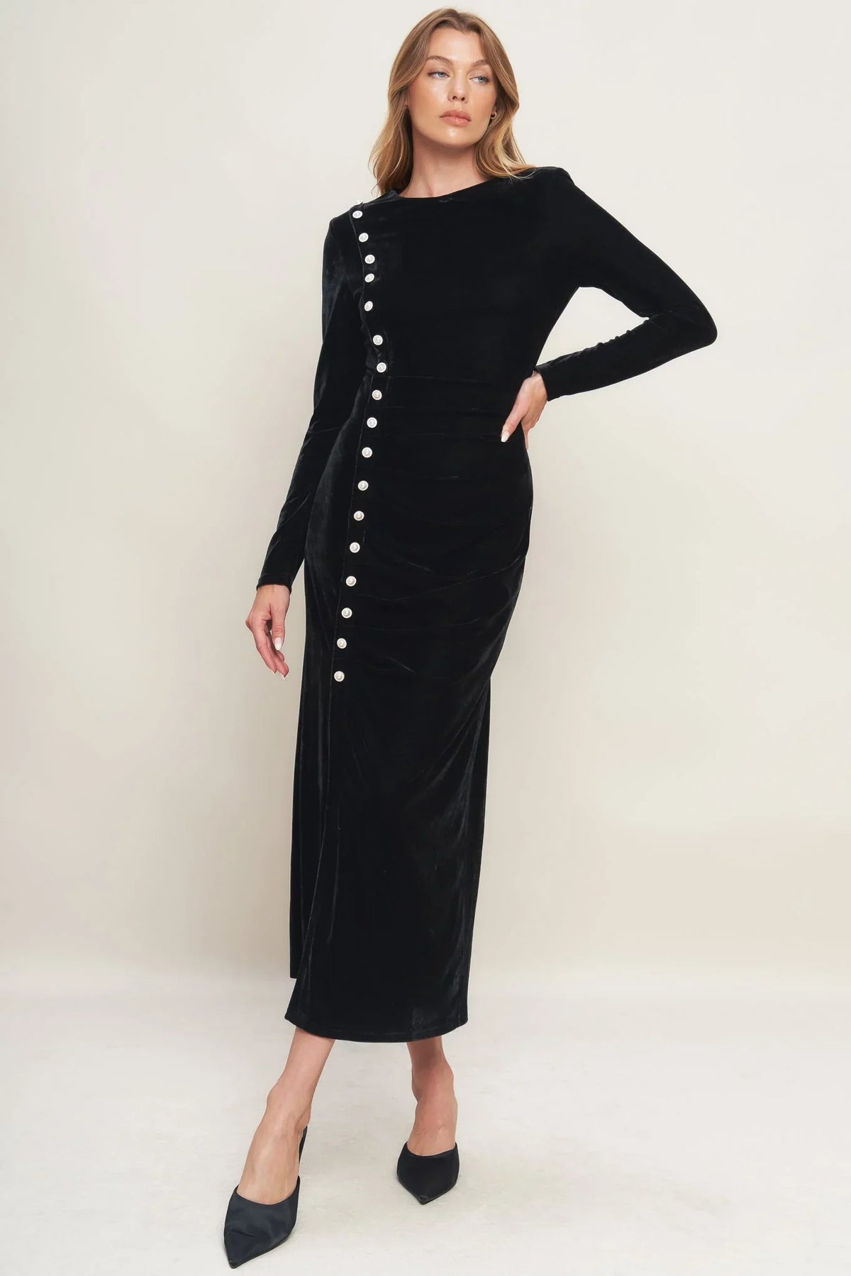 URBAN EMPRESS VELVET MIDI DRESS