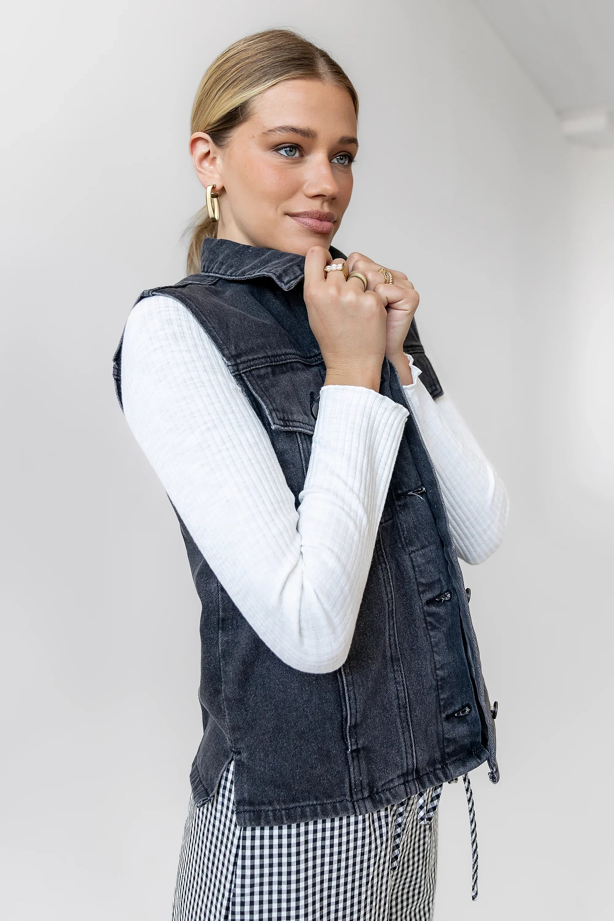 Jasmine Denim Vest in Black