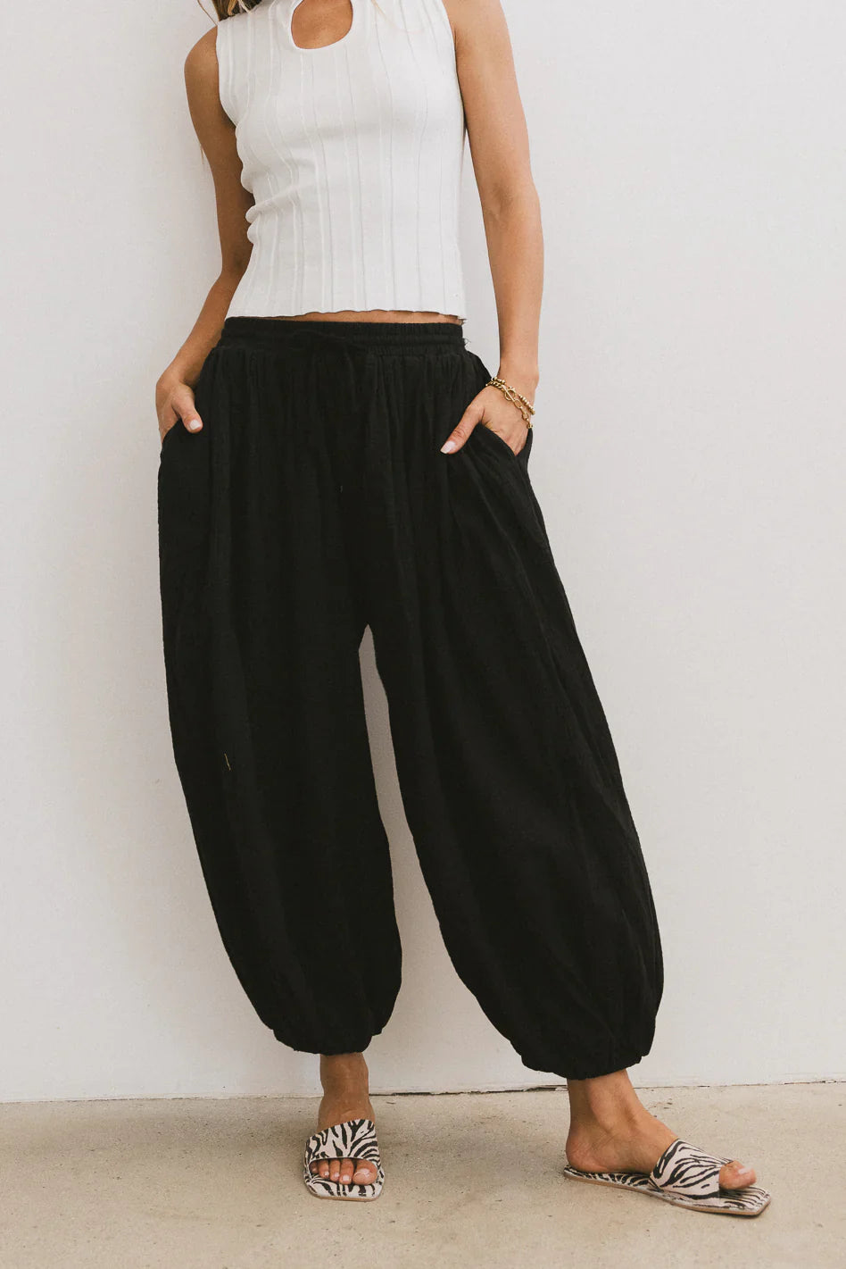 Jalen Loose Joggers in Black FINAL SALE