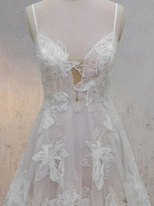 Boho White A Line Lace Appliques Wedding Dress