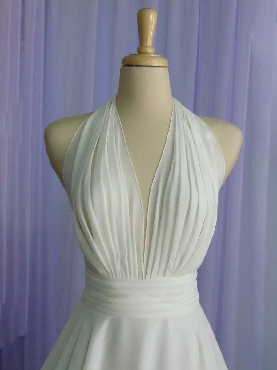 Vintage Tea Length Chiffon Wedding Dress With Halter Neck and Bow