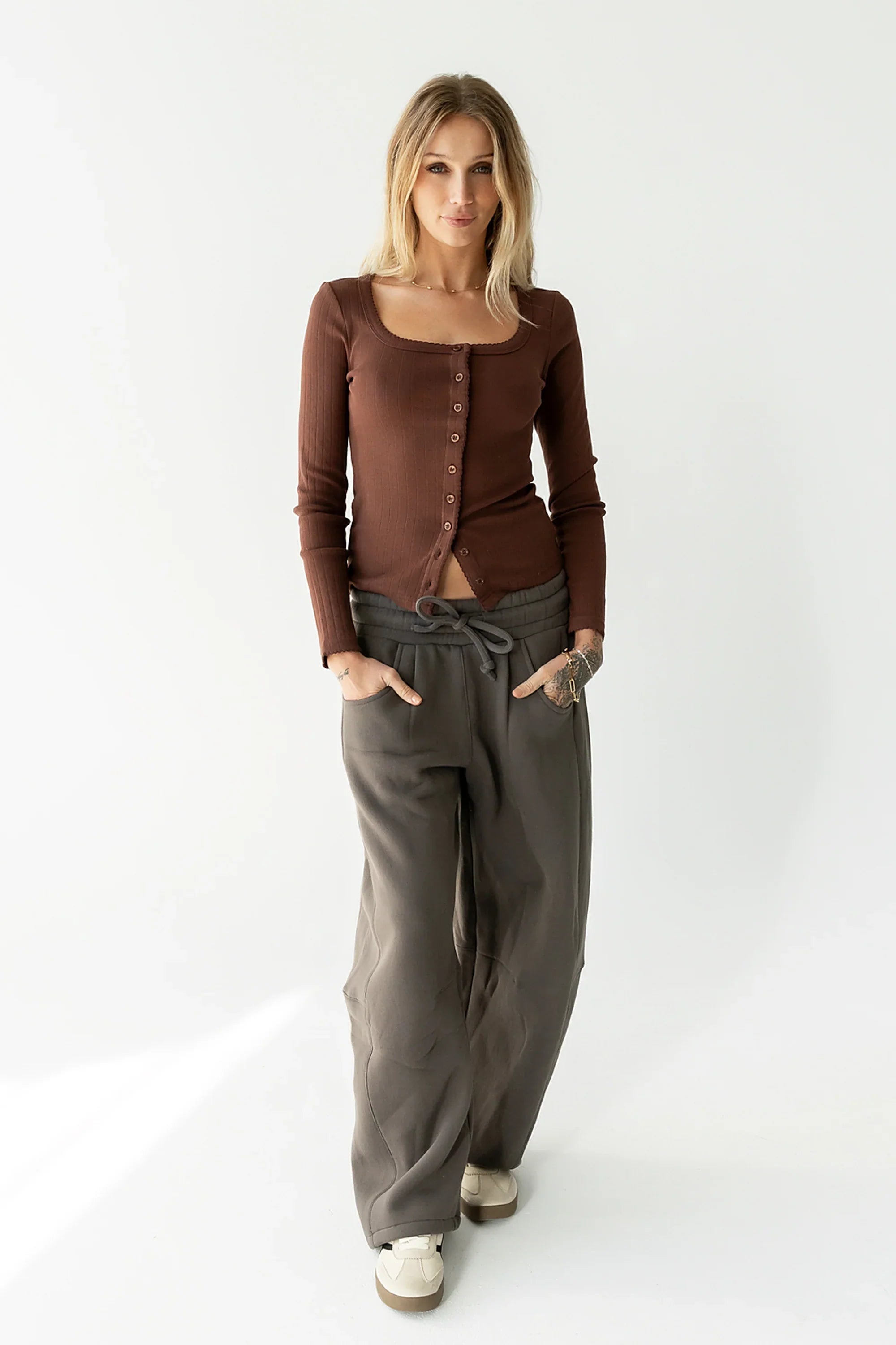Pura Knit Top in Brown