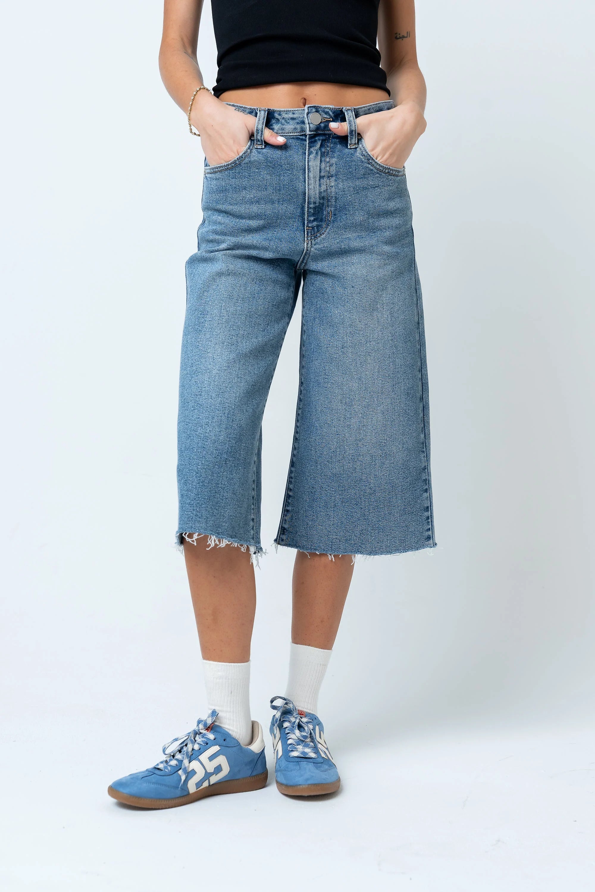 Mina Capri Pants
